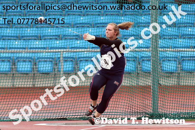 Womens  senior hammer, Northern Senior and Under-20s Track and Field Champs., Manchester. Photo: David T. Hewitson/Sports for All Pics